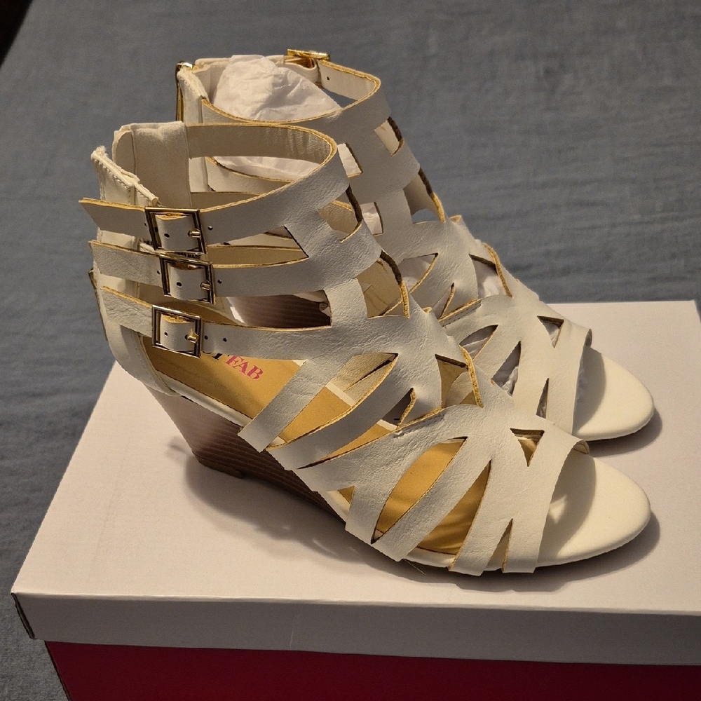 JustFab 'Maile' Wedge Sandals - Brand New - Size 6